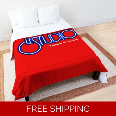 Le Studio Comforter Ch Red White & Blue Logo TOS
